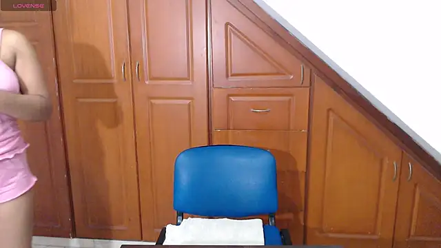 veronica em1 online show from November 10, 3:22 pm