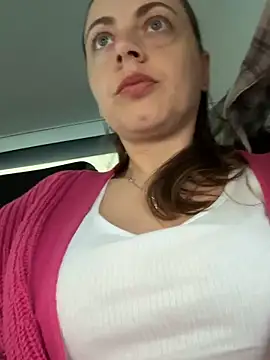 ladywithbigass online show from May 8, 5:02 am