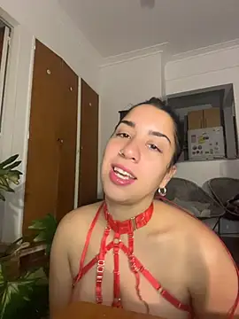 Souphicherry online show from May 12, 9:34 pm