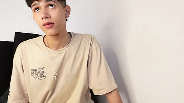 alexmark  online show from October 1, 7:42 pm