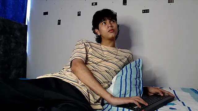alexmark  online show from May 21, 6:15 pm