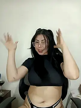 SiennaValera online show from October 15, 7:14 pm