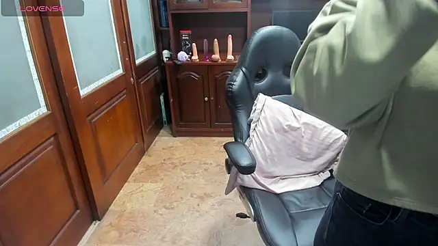 SexyRachel  online show from October 22, 12:05 pm