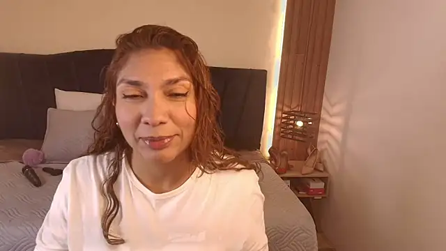Snapshot of SexyRachel_ chatting on May 2, 11:48 am SexyRachel online show from May 2, 11:48 am