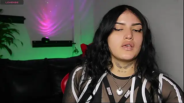 sari belle online show from September 29, 9:19 pm