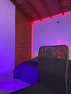 RickKrong  online show from September 28, 9:42 pm