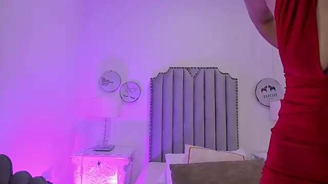 Alison Carde05 online show from March 5, 7:21 pm