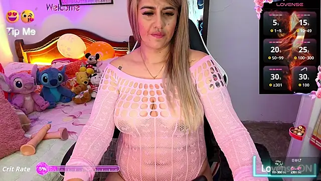 Snapshot of aamanda_Queen_ chatting on September 23, 11:02 am aamanda Queen online show from September 23, 11:02 am