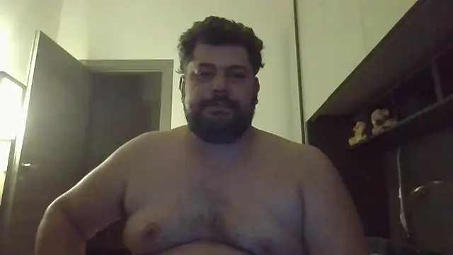 giuseppelovisi85 online show from September 25, 8:23 pm