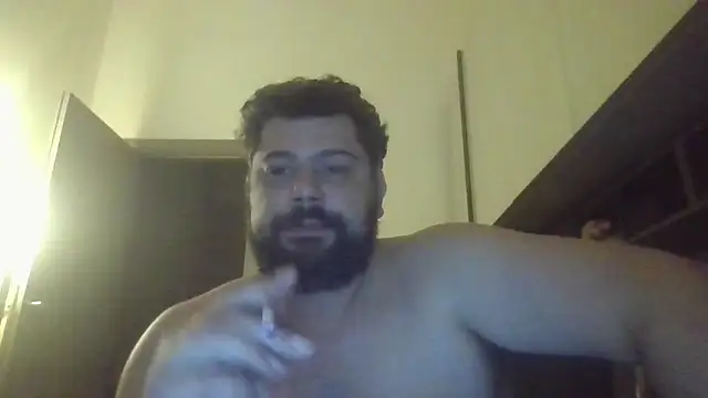 giuseppelovisi85 online show from October 7, 11:35 pm