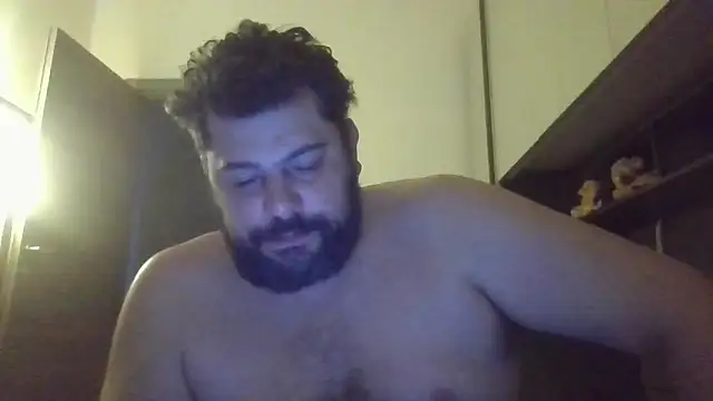 giuseppelovisi85 online show from October 10, 6:23 am