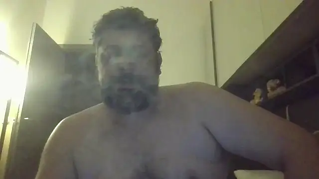 giuseppelovisi85 online show from October 15, 5:57 pm