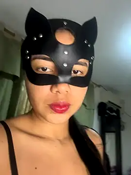 Kyra  Rose online show from November 10, 12:31 am