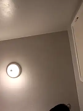 Snapshot of Fatboy909 chatting on February 16, 7:37 am Fatboy909 online show from February 16, 7:37 am