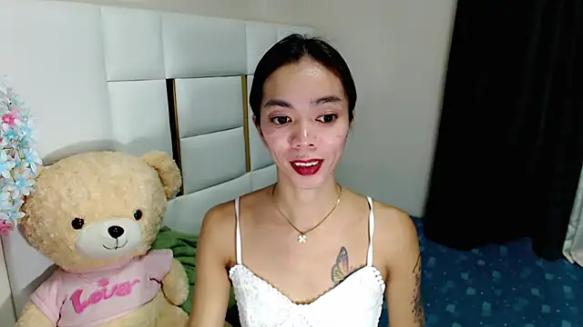 diamondnaked  online show from September 20, 5:03 pm