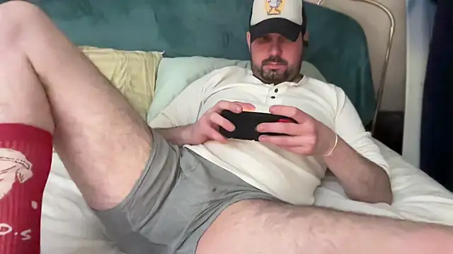 SirBWCock online show from April 1, 9:10 am