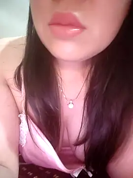 Julyy08 online show from February 24, 2:37 pm