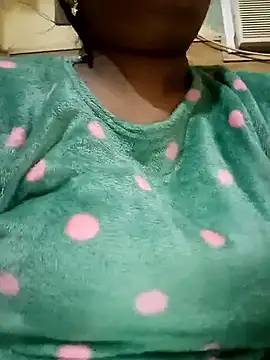 Snapshot of angry_couplez chatting on January 15, 4:22 pm angry couplez online show from January 15, 4:22 pm