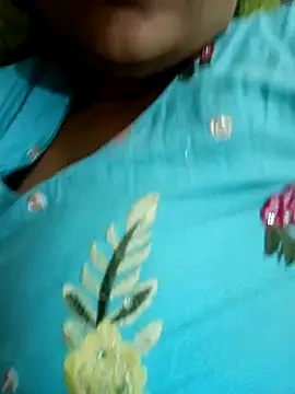 Snapshot of angry_couplez chatting on February 1, 5:33 pm angry couplez online show from February 1, 5:33 pm