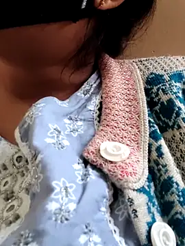 Snapshot of Sunny_Alexa chatting on February 14, 4:42 am Sunny Alexa online show from February 14, 4:42 am