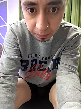 Snapshot of abnerdam01 chatting on September 24, 11:24 am abnerdam01 online show from September 24, 11:24 am