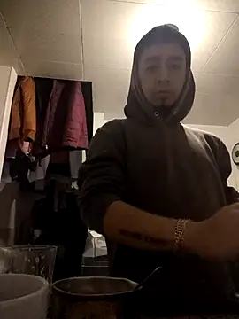 Snapshot of abnerdam01 chatting on October 1, 9:43 pm abnerdam01 online show from October 1, 9:43 pm