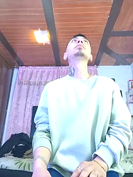 Snapshot of abnerdam01 chatting on October 11, 12:04 pm abnerdam01 online show from October 11, 12:04 pm