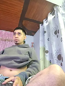 Snapshot of abnerdam01 chatting on October 12, 1:10 pm abnerdam01 online show from October 12, 1:10 pm