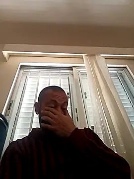 Snapshot of 67874 chatting on February 7, 9:02 am 67874 online show from February 7, 9:02 am