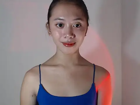 lovely kiannaHugecock online show from October 10, 10:09 pm