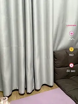 Snapshot of xinyu789 chatting on May 19, 2:34 pm xinyu789 online show from May 19, 2:34 pm