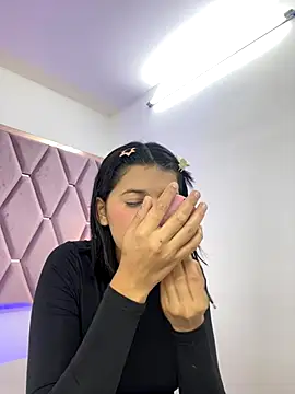 MaskedGirl  online show from September 28, 11:59 am