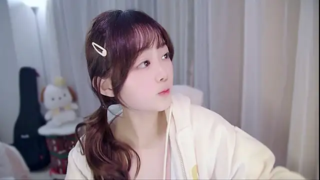 YUANYUAN-A online show from January 19, 12:31 pm