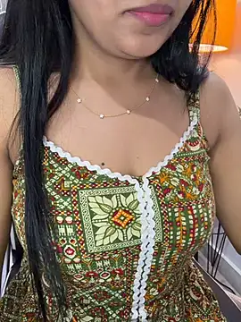 Riya-6969 online show from May 15, 3:30 pm