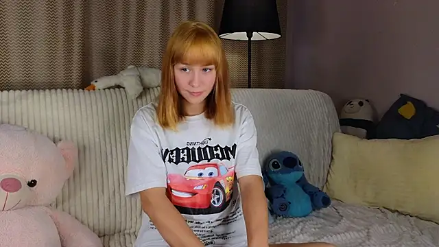 Snapshot of BritniBers chatting on September 20, 10:38 am BritniBers online show from September 20, 10:38 am