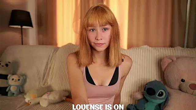 Snapshot of BritniBers chatting on September 26, 10:08 am BritniBers online show from September 26, 10:08 am