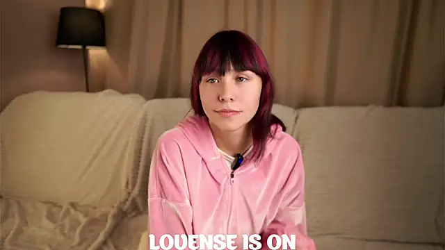 Snapshot of BritniBers chatting on October 18, 11:11 am BritniBers online show from October 18, 11:11 am