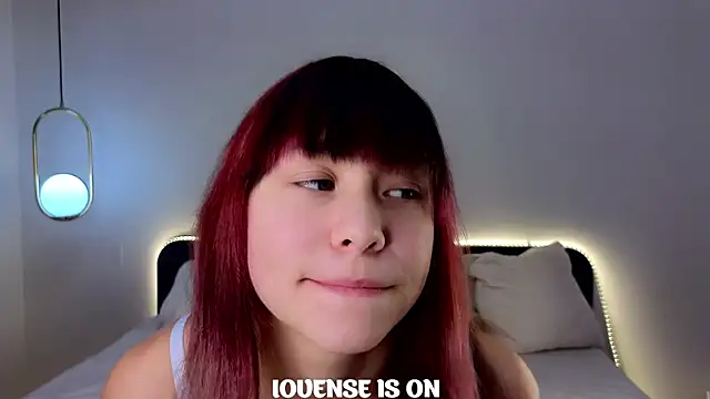 Snapshot of BritniBers chatting on October 25, 10:34 am BritniBers online show from October 25, 10:34 am