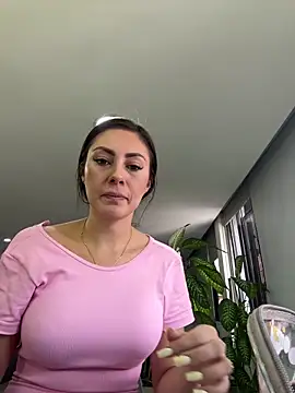 Isabellaa Palacios online show from May 4, 3:19 pm