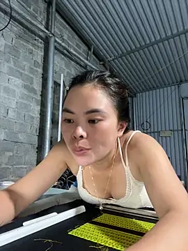 han-cute online show from September 9, 1:54 pm