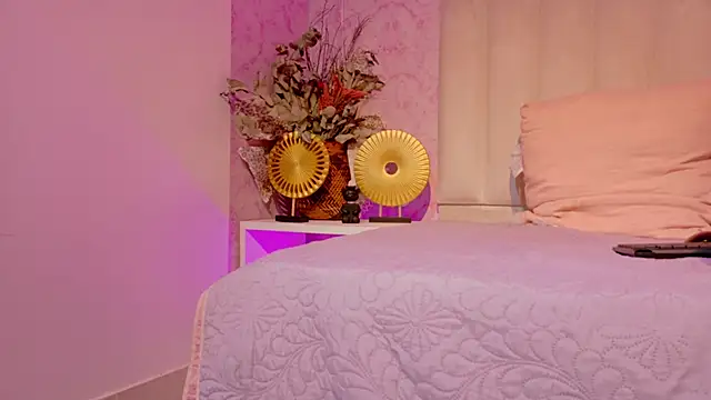 Snapshot of Paulina_Sodi chatting on September 19, 11:44 am Paulina Sodi online show from September 19, 11:44 am