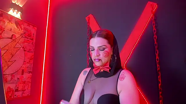 Snapshot of Skylar__Desire chatting on October 21, 11:55 am Skylar Desire online show from October 21, 11:55 am