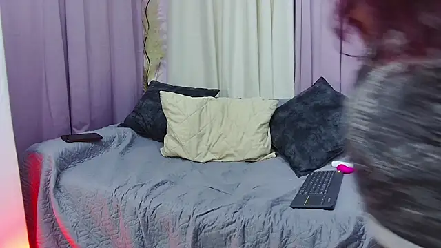 DaniniAnderson online show from October 23, 4:12 am