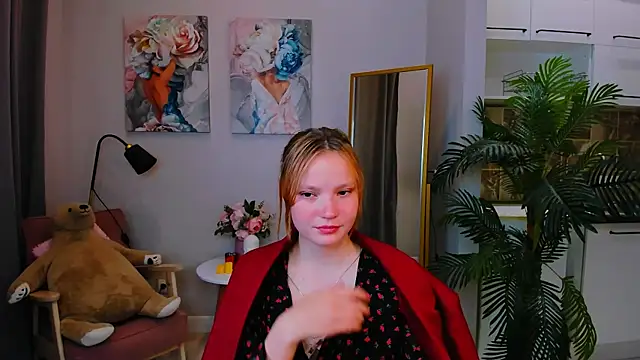 Ginger Emma online show from September 9, 8:08 pm
