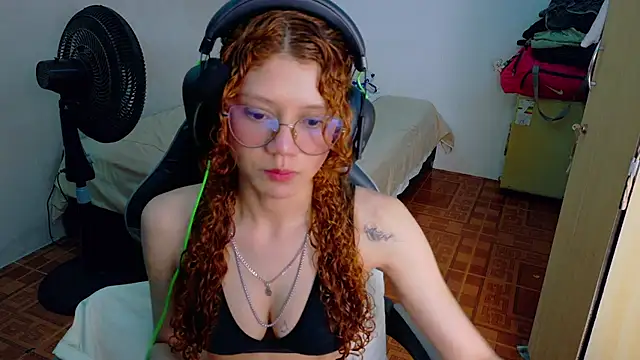 Birdie 0 online show from October 27, 1:59 pm