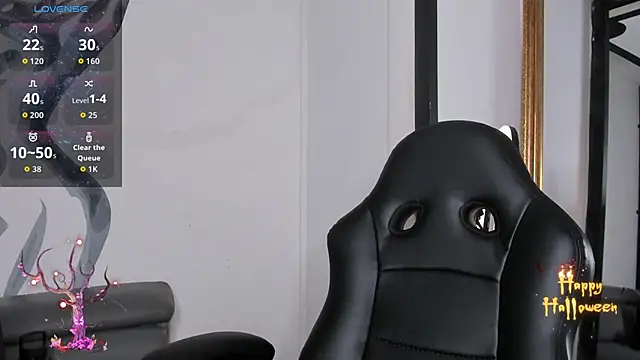 LiamDeep online show from October 13, 8:42 pm