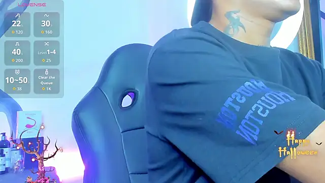 LiamDeep online show from October 20, 8:42 pm