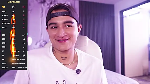 LiamDeep online show from February 8, 8:34 pm