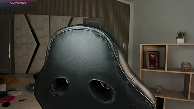 LiamDeep online show from February 28, 8:21 pm