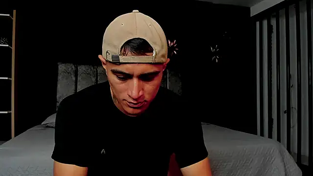 LiamDeep online show from May 8, 8:58 pm